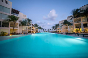 Condo Elements GH8 - Upscale Beachside Retreat with Infinity Pool - The Elements Condos